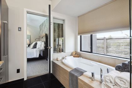 43-web-or-mls-043 at 1309 Gordon Avenue, Ambleside, West Vancouver