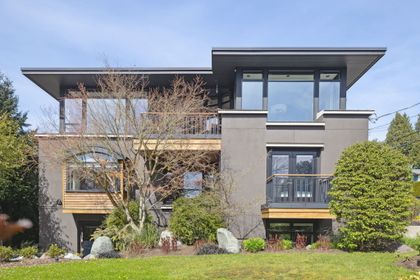77-web-or-mls-077 at 1309 Gordon Avenue, Ambleside, West Vancouver