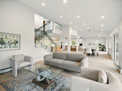 6 at 6230 Summit Avenue, Gleneagles, West Vancouver