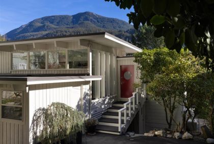 2 at 6550 Wellington Avenue, Horseshoe Bay WV, West Vancouver