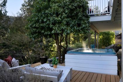 8 at 6550 Wellington Avenue, Horseshoe Bay WV, West Vancouver