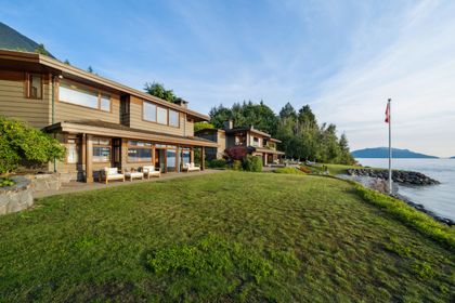 1 at 290 Lions Bay Avenue, Lions Bay, West Vancouver