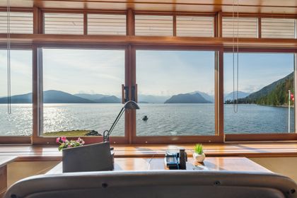 3h6 at 270 Lions Bay Avenue, Lions Bay, West Vancouver