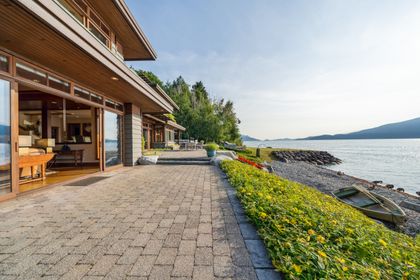 3i5 at 270 Lions Bay Avenue, Lions Bay, West Vancouver