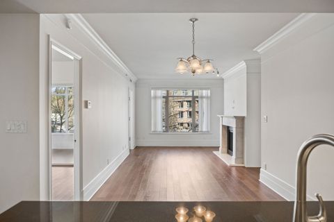 18-web-or-mls-018 at 300 - 533 Waters Edge, Park Royal, West Vancouver