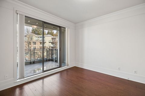 19-web-or-mls-019 at 300 - 533 Waters Edge, Park Royal, West Vancouver