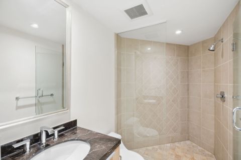 28-web-or-mls-028 at 300 - 533 Waters Edge, Park Royal, West Vancouver