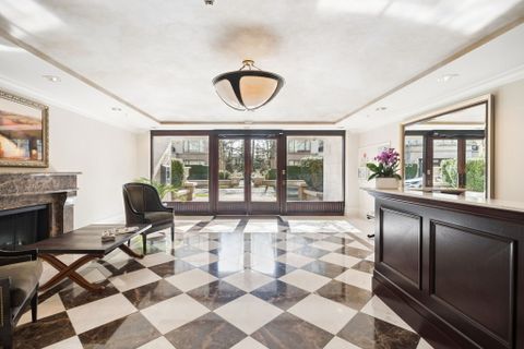 5-web-or-mls-005 at 300 - 533 Waters Edge, Park Royal, West Vancouver