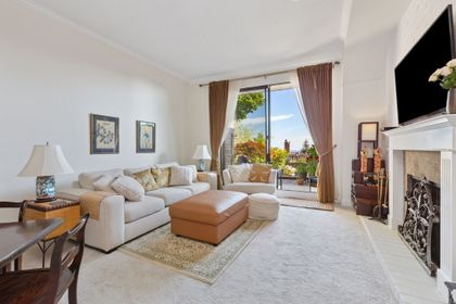 68-web-or-mls-067 at 24 -  2214 Folkestone Way, Panorama Village, West Vancouver