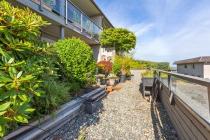 77-web-or-mls-076 at 24 -  2214 Folkestone Way, Panorama Village, West Vancouver