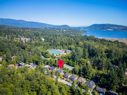 40 at 870 Browning Place, Blueridge NV, North Vancouver