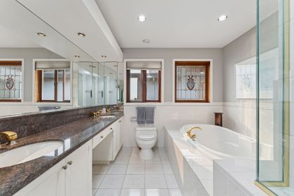 34-web-or-mls-034 at 2342 Bellevue Avenue, Dundarave, West Vancouver