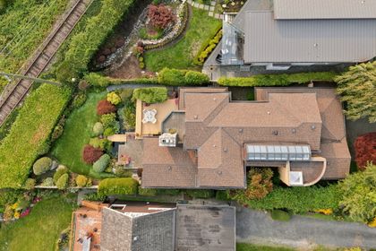 60-web-or-mls-060 at 2342 Bellevue Avenue, Dundarave, West Vancouver