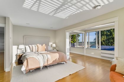 22 at 1631 22nd Street, Dundarave, West Vancouver