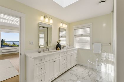 25 at 1631 22nd Street, Dundarave, West Vancouver