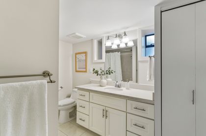 33 at 1631 22nd Street, Dundarave, West Vancouver