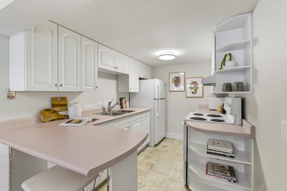 34 at 1631 22nd Street, Dundarave, West Vancouver