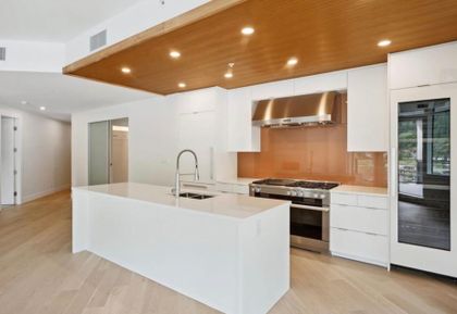 kitchen at 802 - 6707 Nelson Avenue, Horseshoe Bay WV, West Vancouver