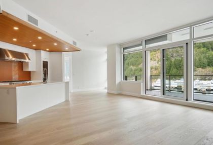 living-room at 802 - 6707 Nelson Avenue, Horseshoe Bay WV, West Vancouver