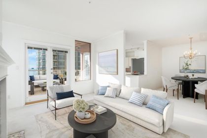 livingdining-room at 302 - 2271 Bellevue Avenue, Dundarave, West Vancouver