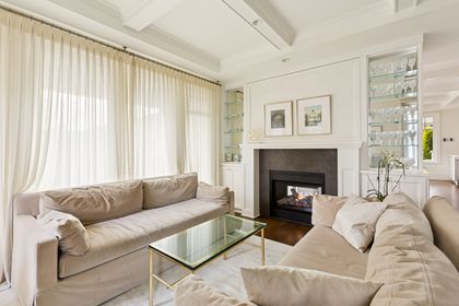 10.-1 at 1398 Lawson Avenue, Ambleside, West Vancouver