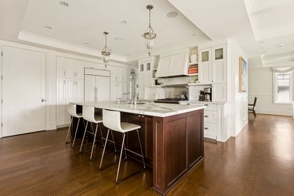 16.-1 at 1398 Lawson Avenue, Ambleside, West Vancouver