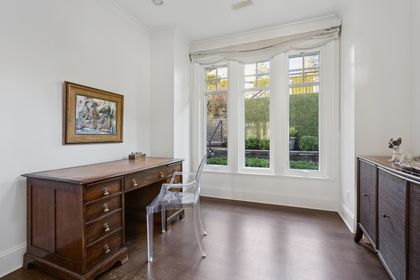 25.-1 at 1398 Lawson Avenue, Ambleside, West Vancouver