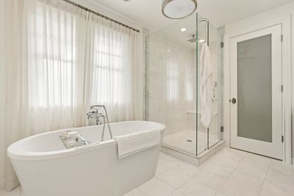 28.-1 at 1398 Lawson Avenue, Ambleside, West Vancouver