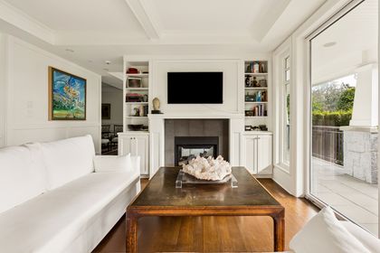 7 at 1398 Lawson Avenue, Ambleside, West Vancouver