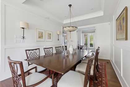 9 at 1398 Lawson Avenue, West Vancouver