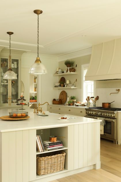 1-kellydeck_lions_2772 at 4065 Lions Avenue, Forest Hills NV, North Vancouver