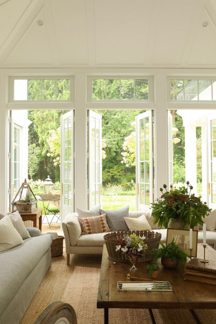 5-kellydeck_lions_2426 at 4065 Lions Avenue, Forest Hills NV, North Vancouver