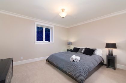 26 at 460 Westholme Road, West Bay, West Vancouver