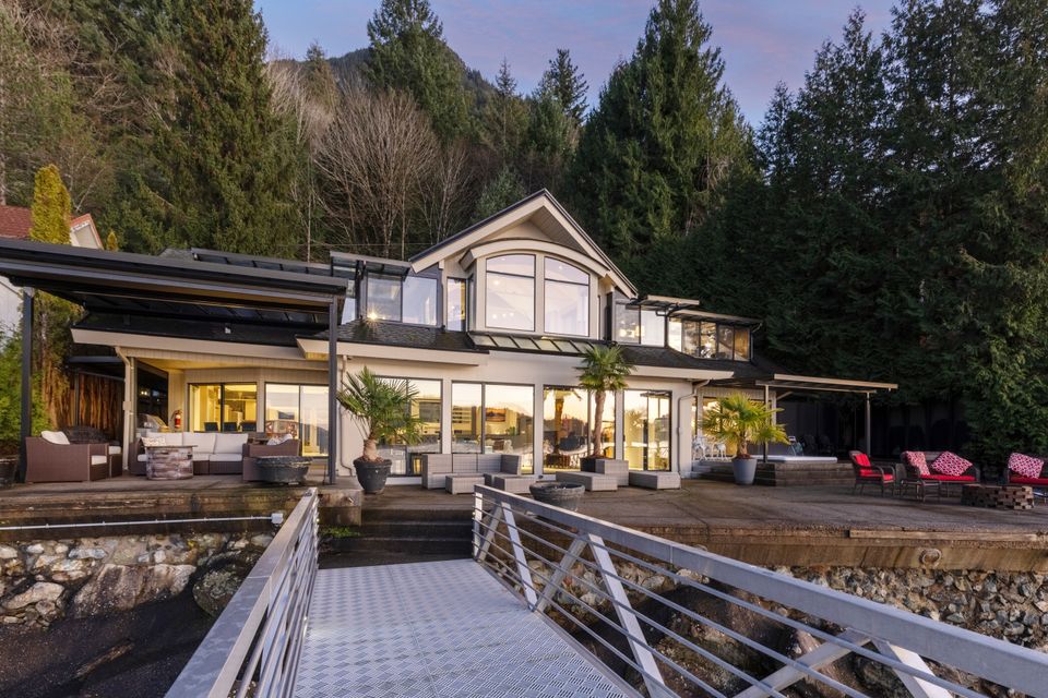 72_2-strachan-point-smeaton-cook-evolve2 at 2 Strachan Point Road, Howe Sound, West Vancouver