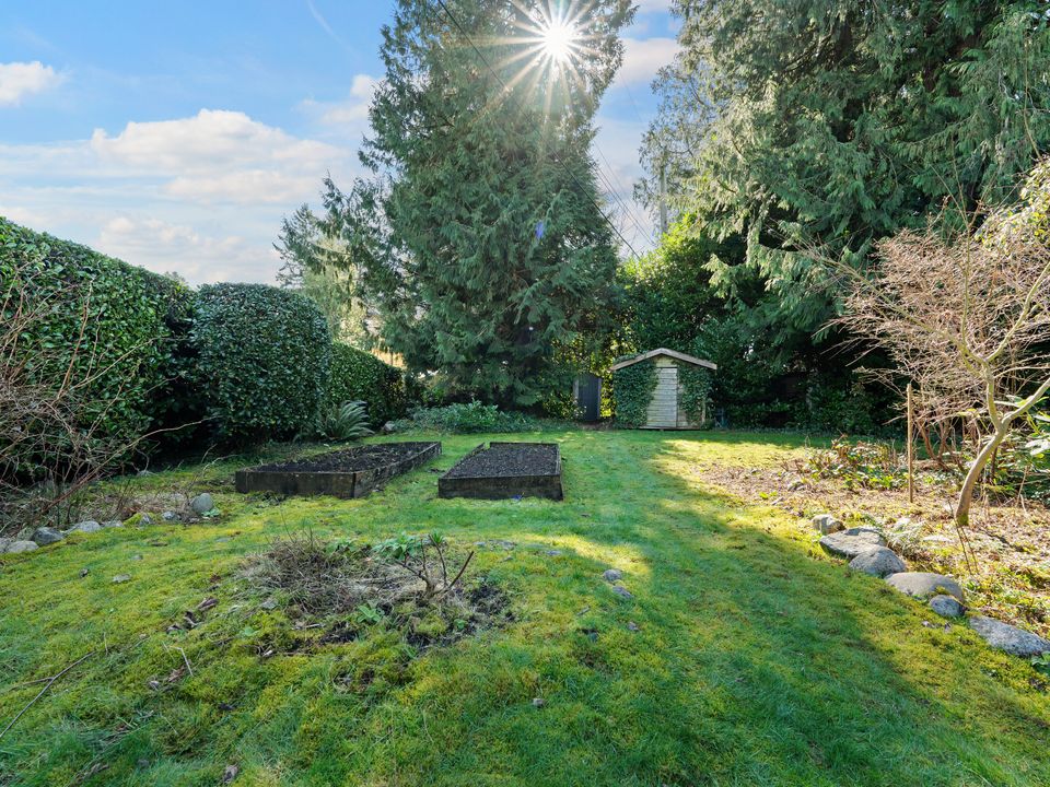 18 at 4341 Erwin Drive, Cypress, West Vancouver