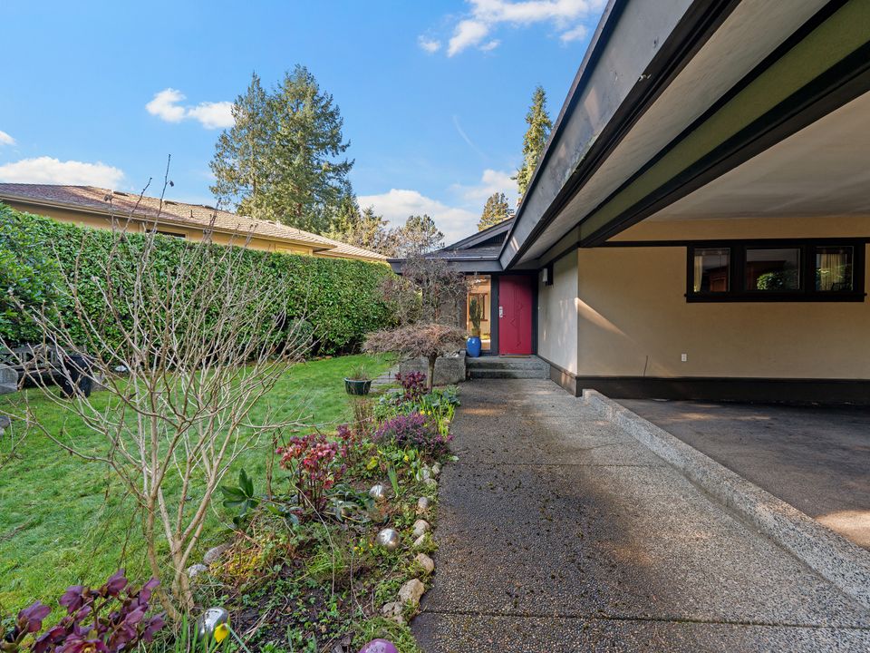 1b at 4341 Erwin Drive, Cypress, West Vancouver
