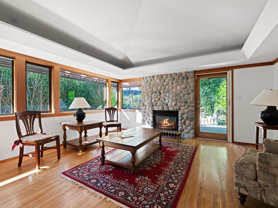 2b at 4341 Erwin Drive, Cypress, West Vancouver