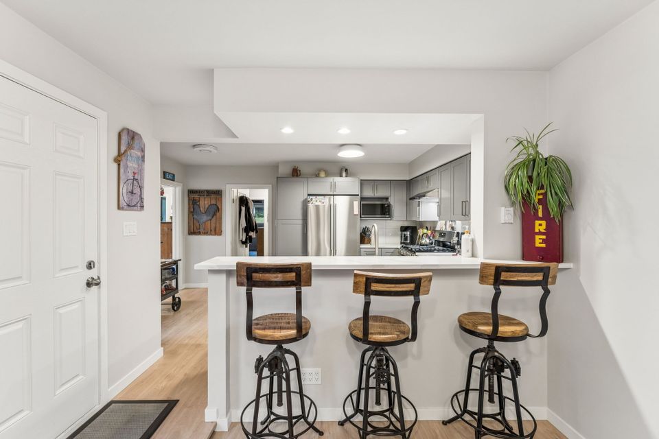 12 at 1187 W 23rd Street, Pemberton Heights, North Vancouver