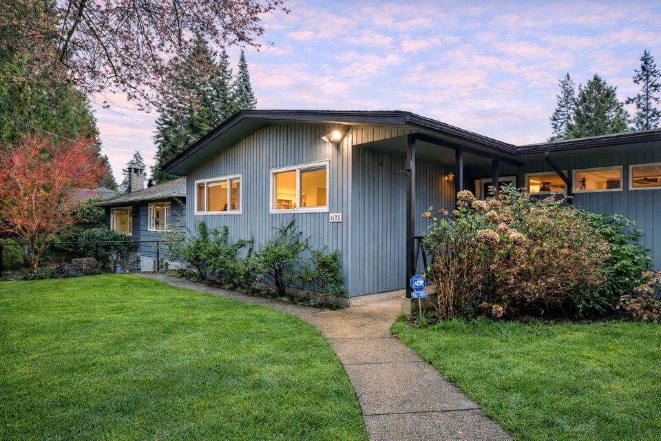 side at 1187 W 23rd Street, Pemberton Heights, North Vancouver