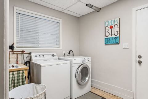 32-web-or-mls-032 at 1187 W 23rd Street, Pemberton Heights, North Vancouver