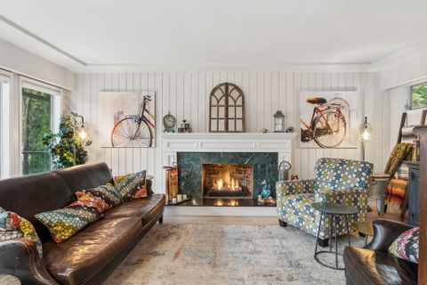 6 at 1187 W 23rd Street, Pemberton Heights, North Vancouver