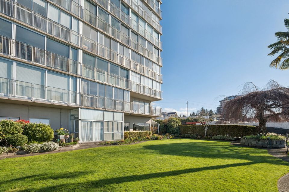 38-web-or-mls-038 at 408 - 150 24th Street, Dundarave, West Vancouver