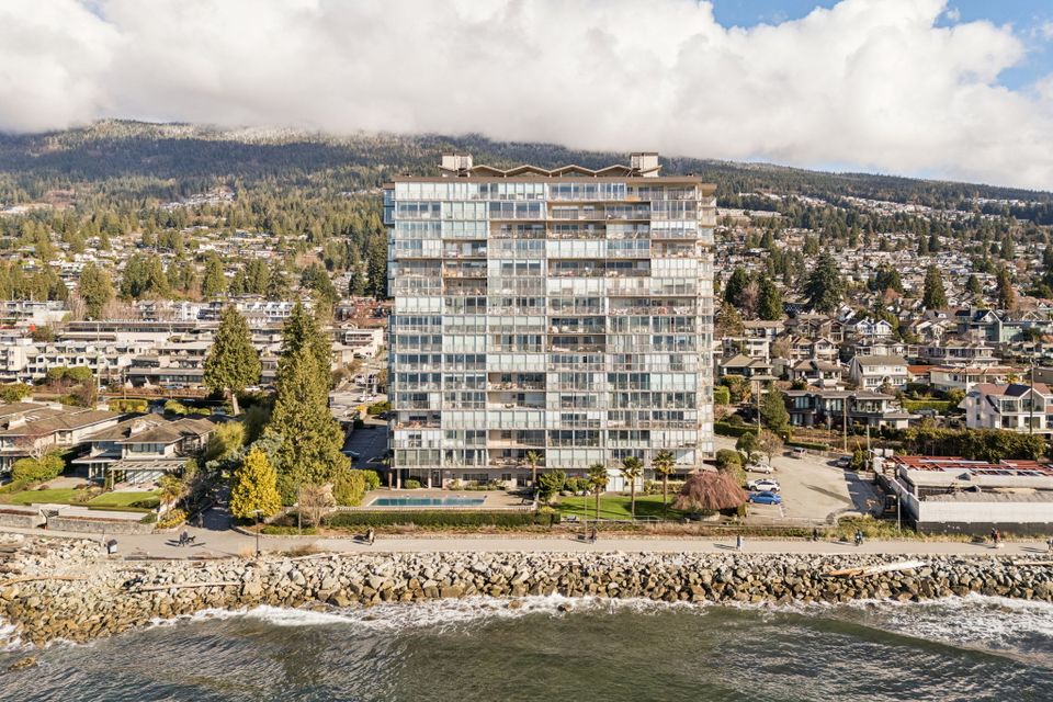 45-web-or-mls-045 at 408 - 150 24th Street, Dundarave, West Vancouver