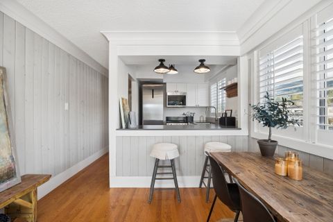 16-web-or-mls-016 at 408 - 150 24th Street, Dundarave, West Vancouver