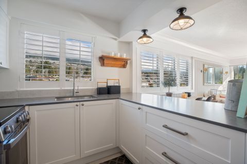 23-web-or-mls-023 at 408 - 150 24th Street, Dundarave, West Vancouver