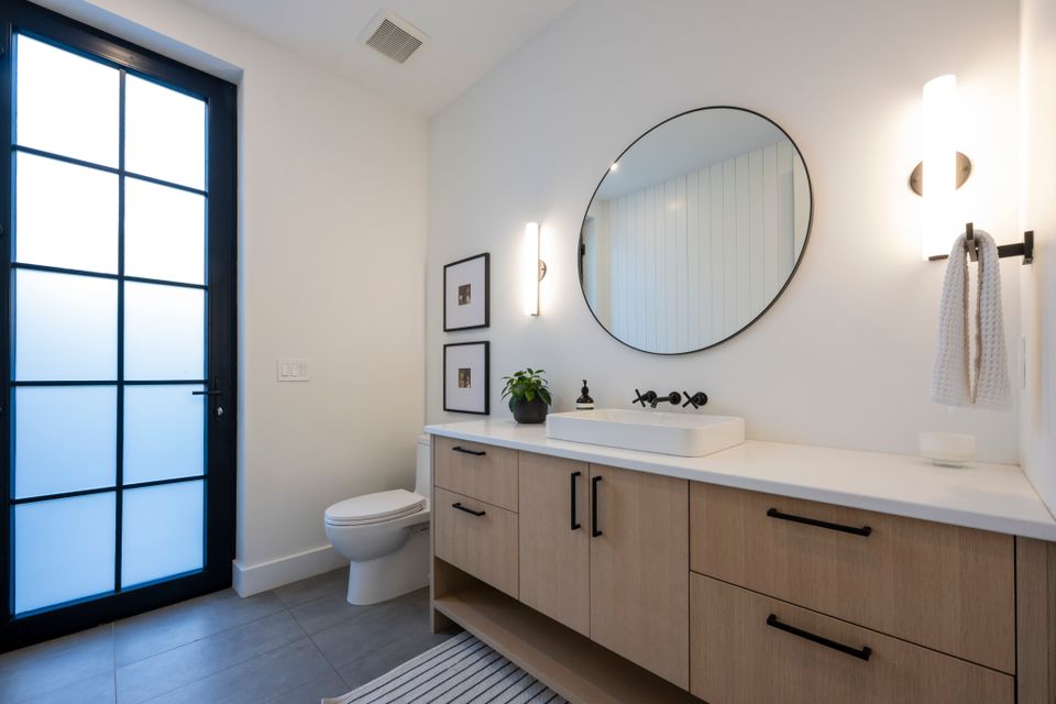 43_4050-ripple-place-evolve-smeatoncook1 at 4050 Ripple Place, Bayridge, West Vancouver