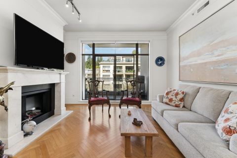 10-web-or-mls-010 at 300 - 568 Waters Edge, Park Royal, West Vancouver