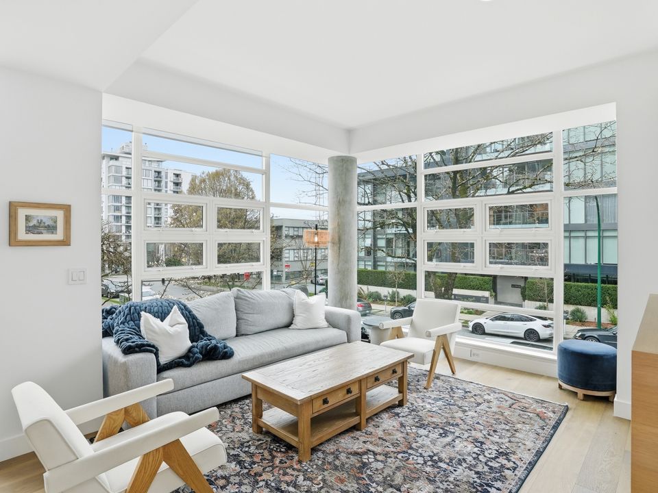 18_1576-w-8th-ave-smeaton-cook10 at 1576 W 8th Avenue, Fairview VW, Vancouver West