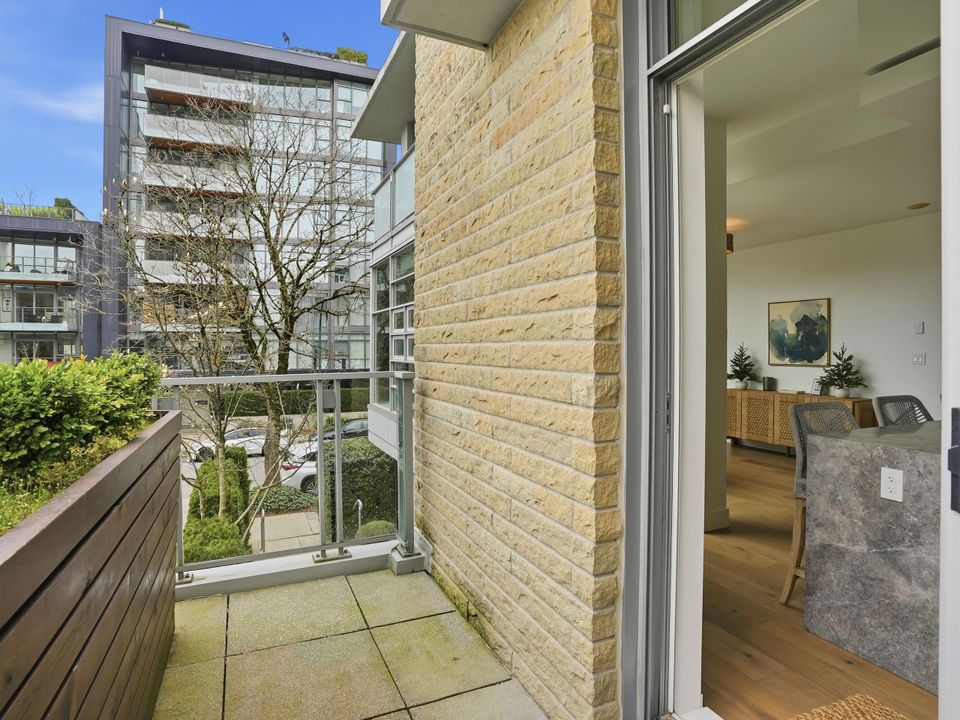 21_1576-w-8th-ave-smeaton-cook19 at 1576 W 8th Avenue, Fairview VW, Vancouver West