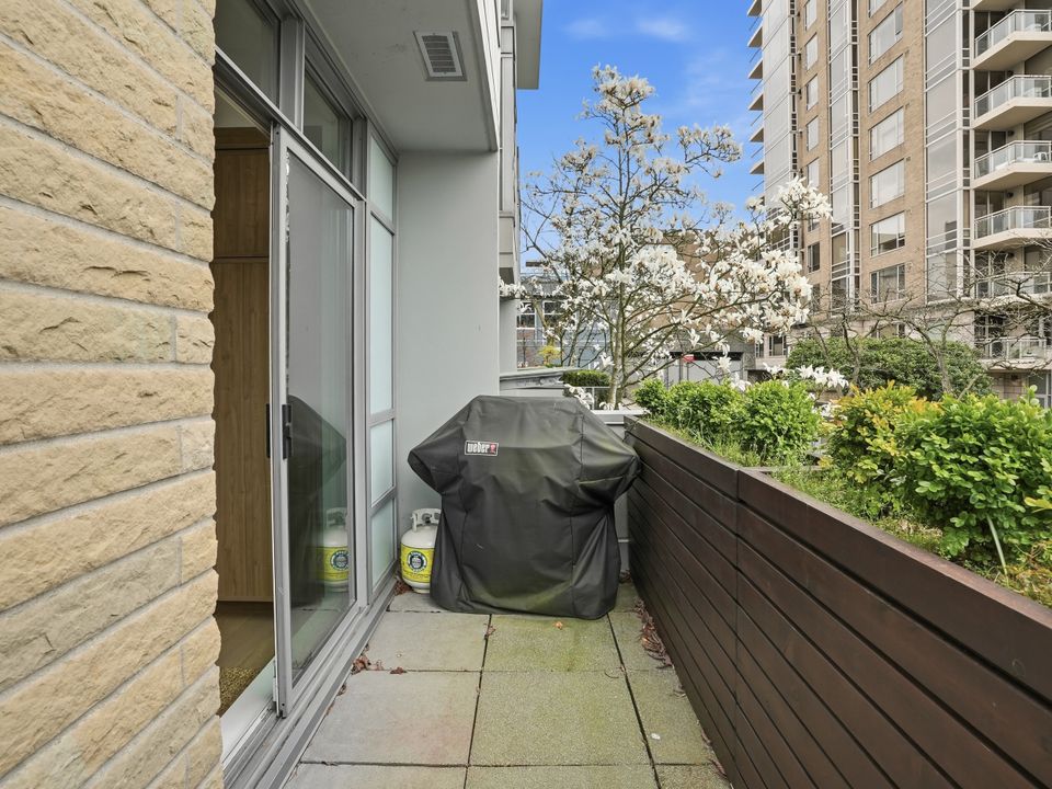 22_1576-w-8th-ave-smeaton-cook18 at 1576 W 8th Avenue, Fairview VW, Vancouver West